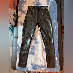 SPANX Faux patent leather leggings